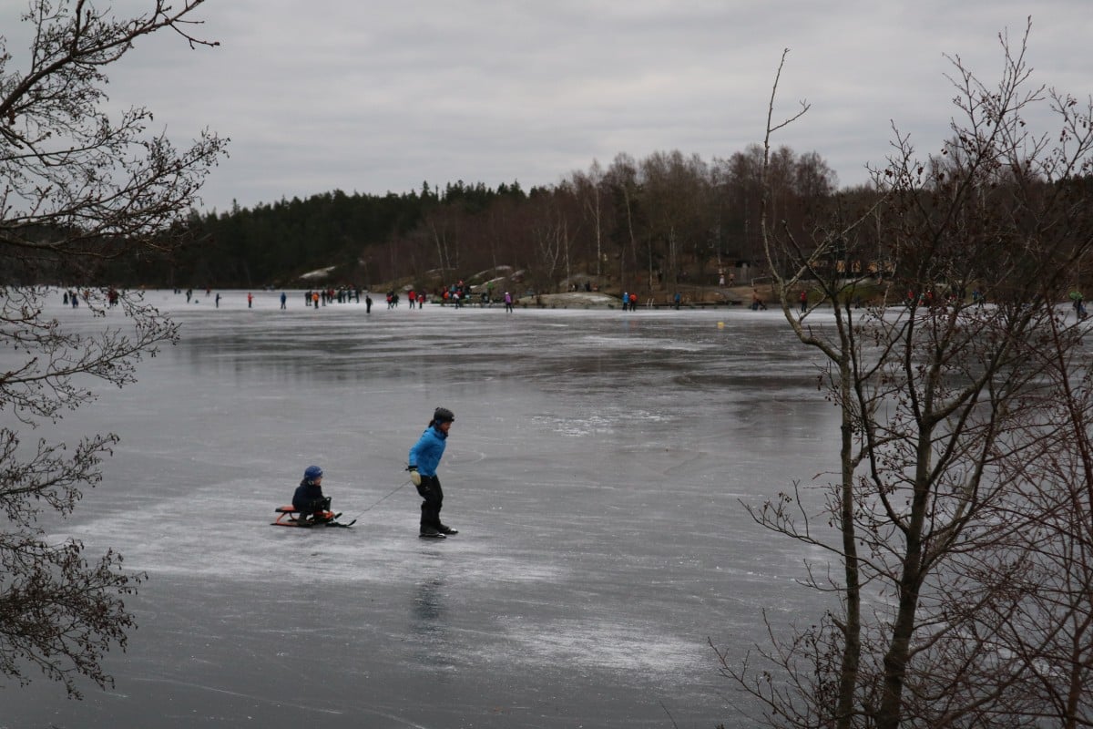 Hellasgarden winter slee on the ice