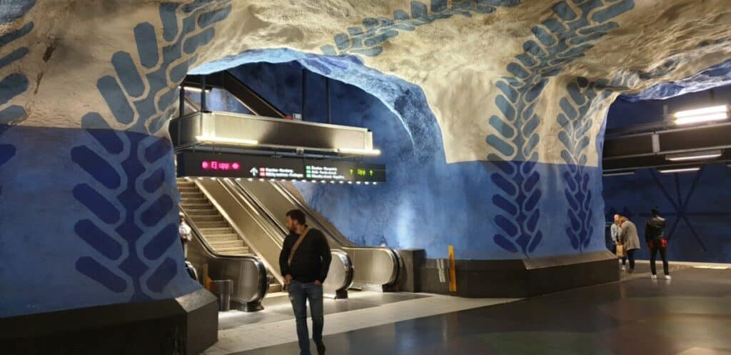 T-Centralen: kunst in de metro palmtakken