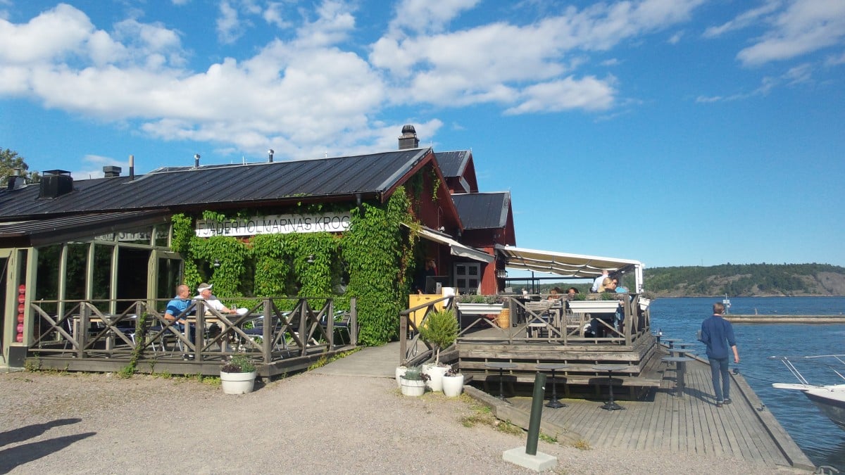 Fjäderholmarna