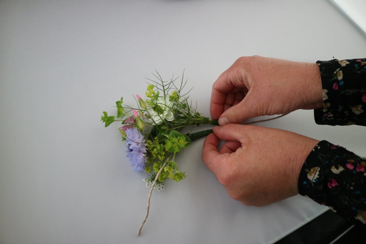 Creating a flower crown tutorial