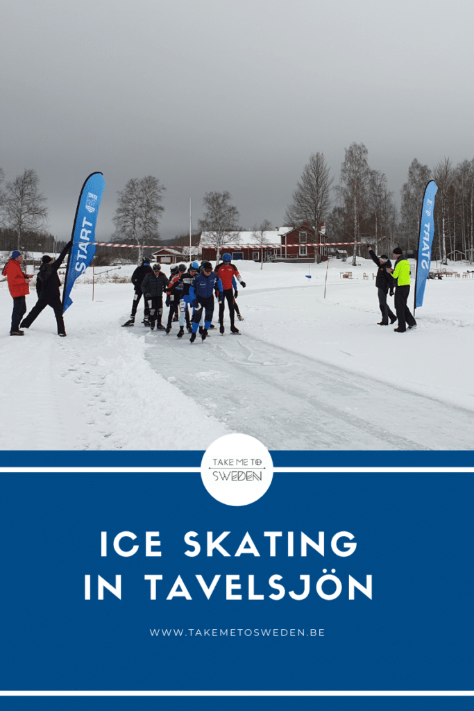 Ice skating in Tavelsjön - Tavelsjönrännet